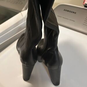 Tory Burch‼️ Clf lgth 3” Blk boots w/gold trim!